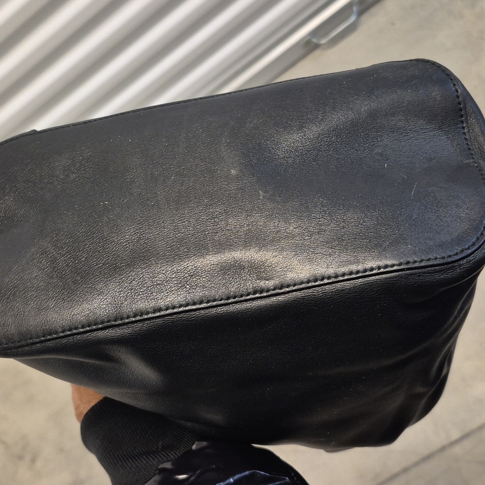 100% Gucci Black Leather Satchel/ Bucket Bag/ Hobo - Picture 5 of 14